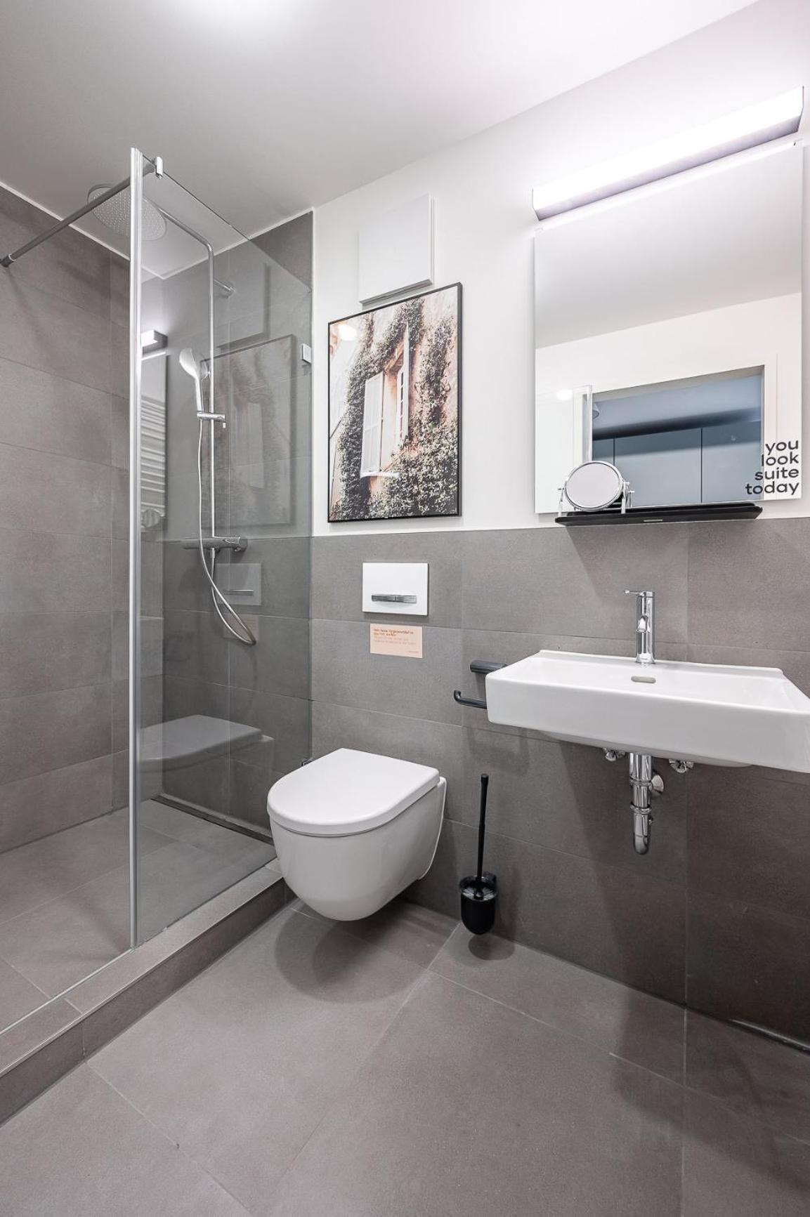 Limehome Stuttgart Elsenhansstr Kamer foto