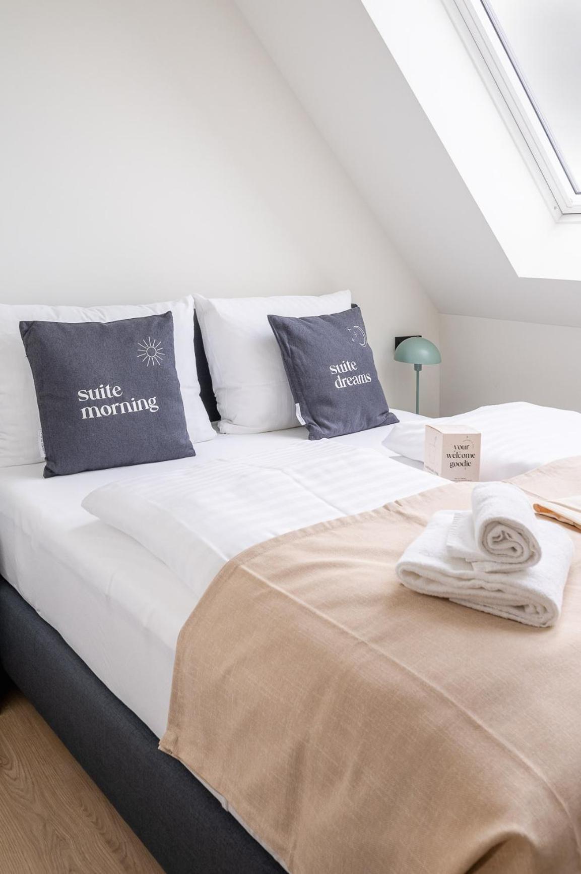 Limehome Stuttgart Elsenhansstr Kamer foto