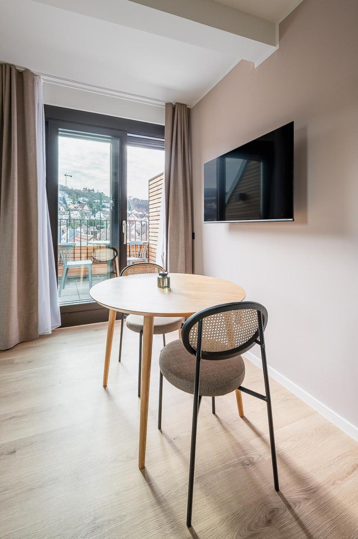Limehome Stuttgart Elsenhansstr Kamer foto
