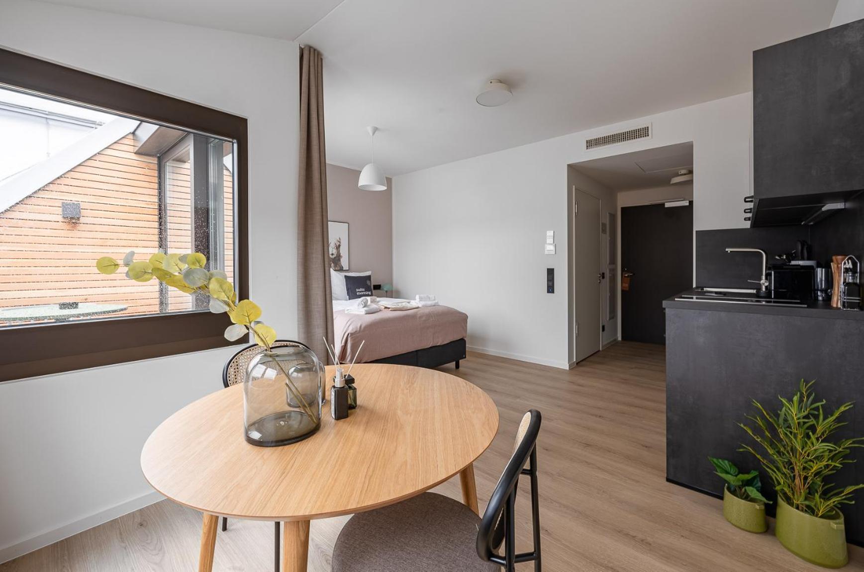 Limehome Stuttgart Elsenhansstr Kamer foto